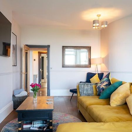 Stylish Beachfront Bolthole With Stunning Sea Views And Luxury Touches Herne Bay Extérieur photo