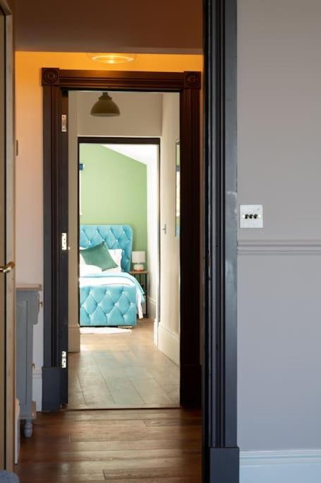 Stylish Beachfront Bolthole With Stunning Sea Views And Luxury Touches Herne Bay Extérieur photo