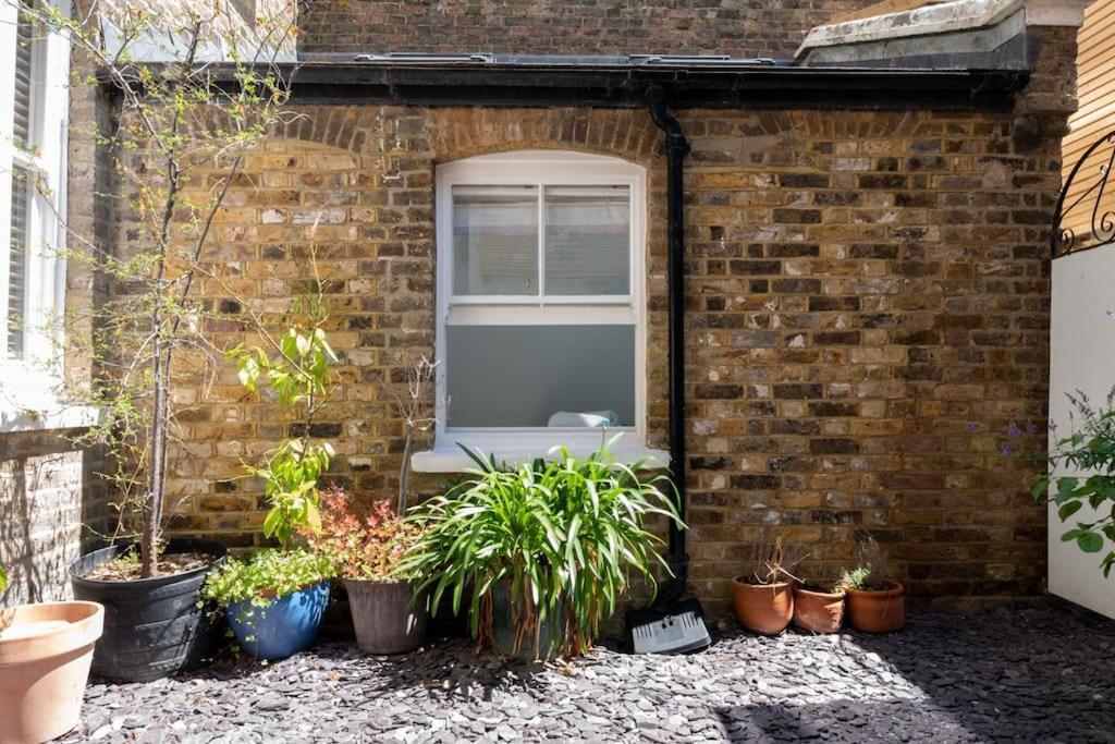 Stylish Beachfront Bolthole With Stunning Sea Views And Luxury Touches Herne Bay Extérieur photo